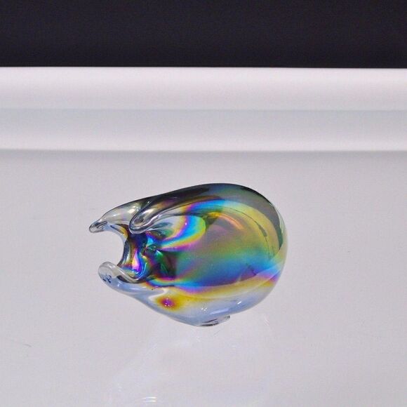 Iridescent Glass Pig Vintage Piggy Paperweight Carnival Art Glass Swine Figurine - Picture 2 of 6
